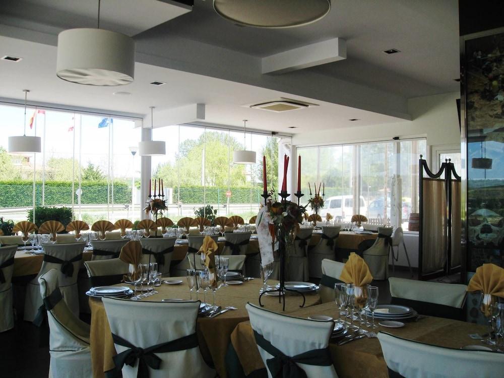 My Camino De Santiago Hotel 3*